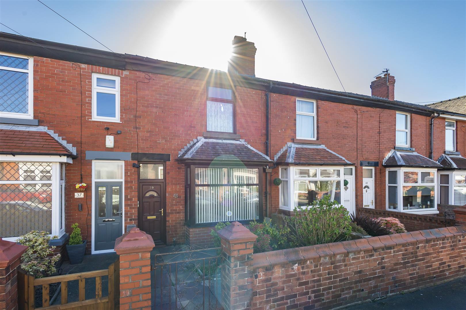 2 bed property in Yarrow Road, Chorley